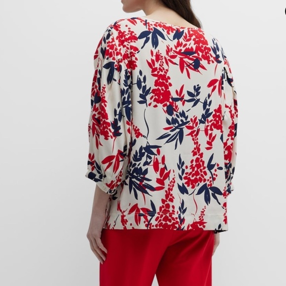 MASAI COPENHAGEN
Ducilla Floral Top In White with blue and red - Picture 5 of 11